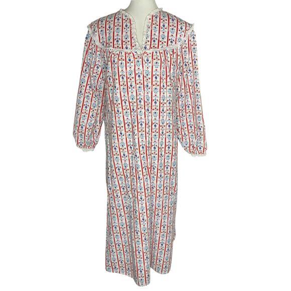 Lanz of Sazburg Long Flannel Nightgown White Red Eyelet Hearts XL Cottagecore - Picture 2 of 16